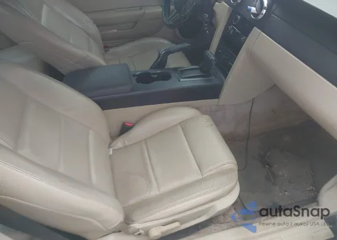 2006 Ford Mustang V6 z USA, uszkodzony, nr VIN 1ZVFT80N765264627